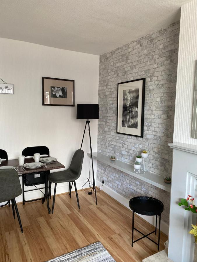 M&J Apartment Blackpool Luaran gambar